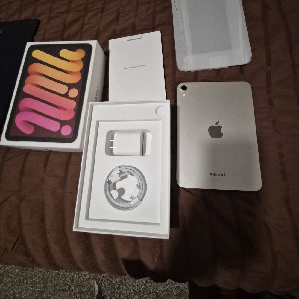 Apple iPad Mini - Silver